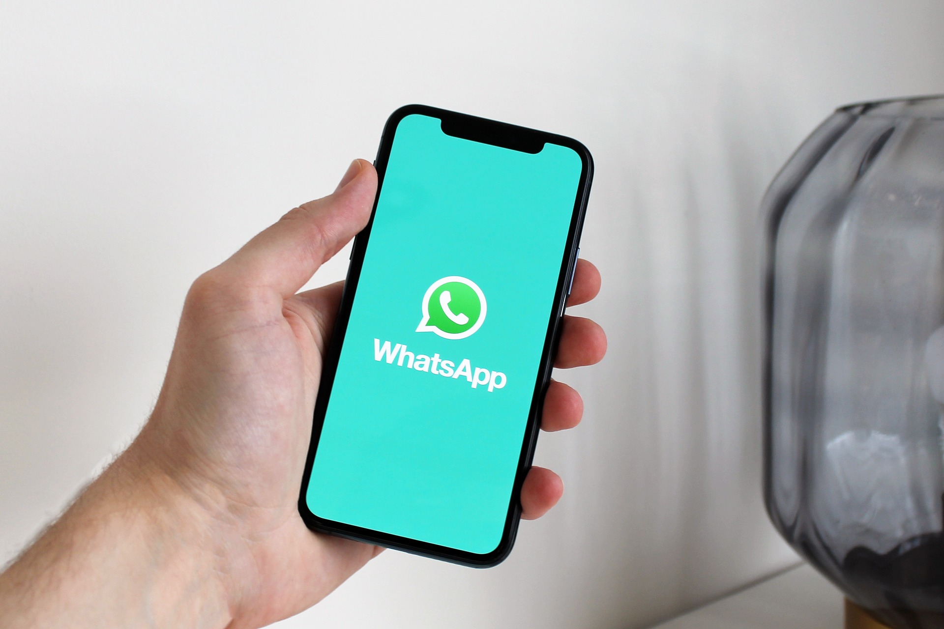 Tidak Bisa Kirim Pesan WhatsApp: Solusi
